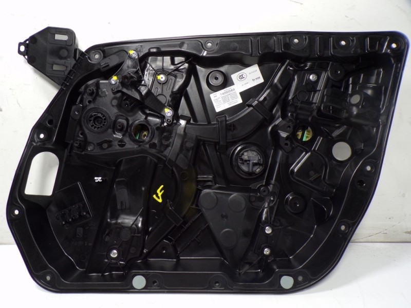 Recambio de elevalunas delantero derecho para mercedes-benz clase glc (w253) 2.0 cgi cat referencia OEM IAM A2537206403 A0997660