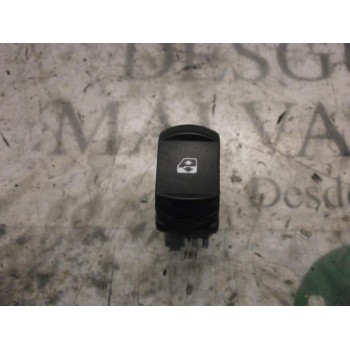 MANDO ELEVALUNAS DELANTERO DERECHO 