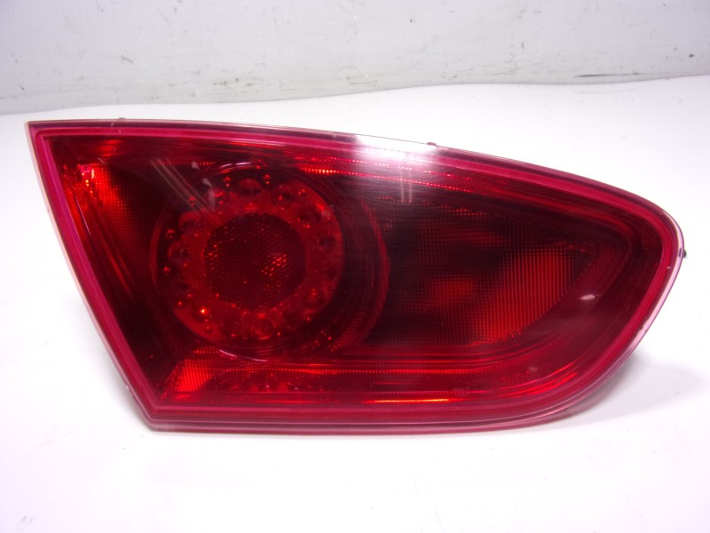 Recambio de piloto trasero izquierdo interior para seat leon (1p1) 1.6 tdi referencia OEM IAM   