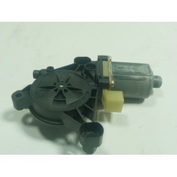 MOTOR ELEVALUNAS DELANTERO DERECHO 5Q0959802C 5Q0959802 