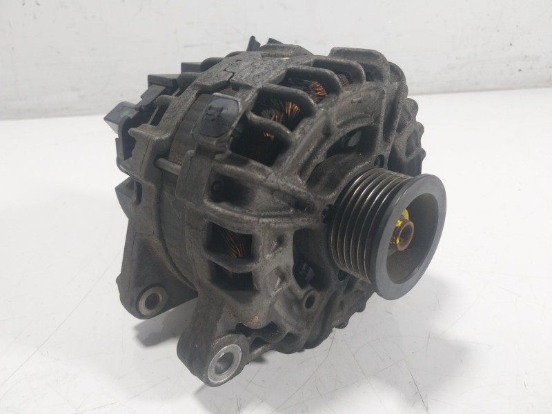 Recambio de alternador para jaguar xf ii (x260) 2.0 d referencia OEM IAM T2H18582 GX7310300CE 