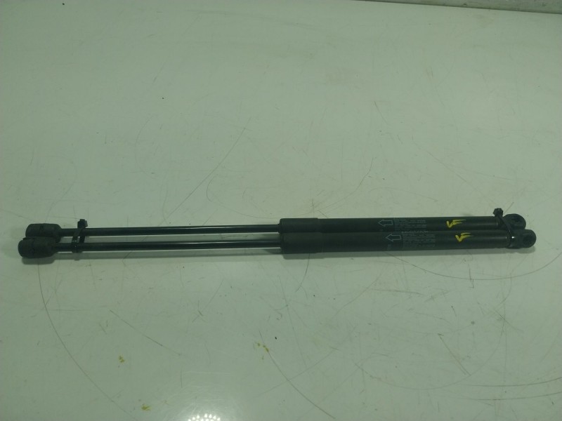 Recambio de amortiguador capot para jaguar xf ii (x260) 2.0 d referencia OEM IAM T2H3023 GX7316C826AB 