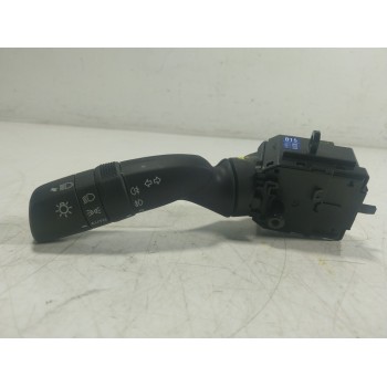 MANDO LUCES 8432902040 02D701J910 