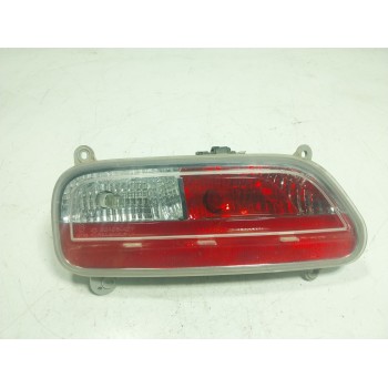 PILOTO TRASERO DERECHO PARAGOLPES 