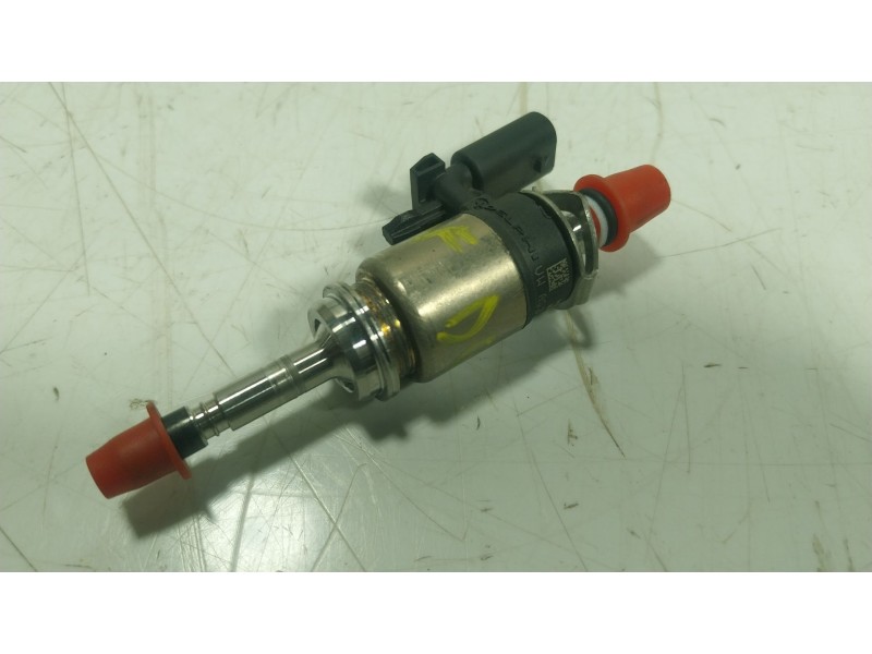 Recambio de inyector para audi a3 sportback (8ya, 8yf) 35 tfsi referencia OEM IAM 04E906036AD  