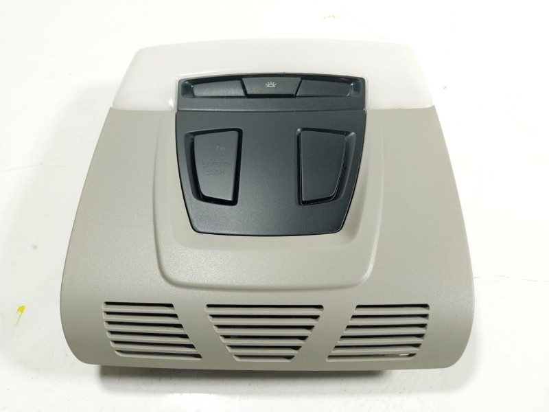 Recambio de piloto interior para bmw 1 (f20) 116 d referencia OEM IAM 61319263877 9263877 