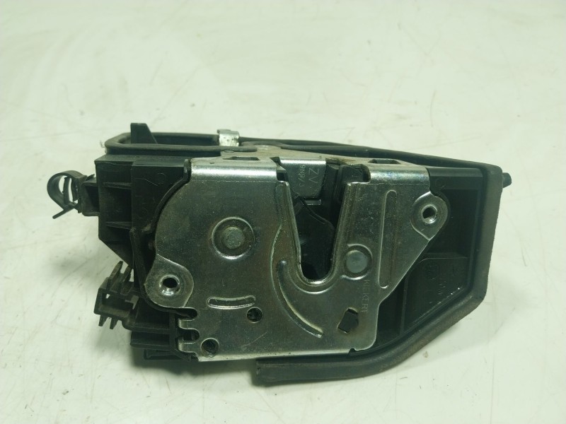 Recambio de cerradura puerta delantera derecha para bmw x6 (e71) 3.0 turbodiesel cat referencia OEM IAM 51217318416  51217229458