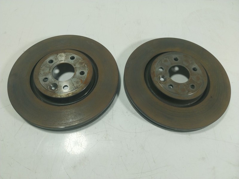 Recambio de disco freno delantero para jaguar xf ii (x260) 2.0 d referencia OEM IAM T4N1801  