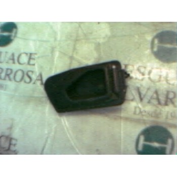 MANETA INTERIOR DELANTERA IZQUIERDA 