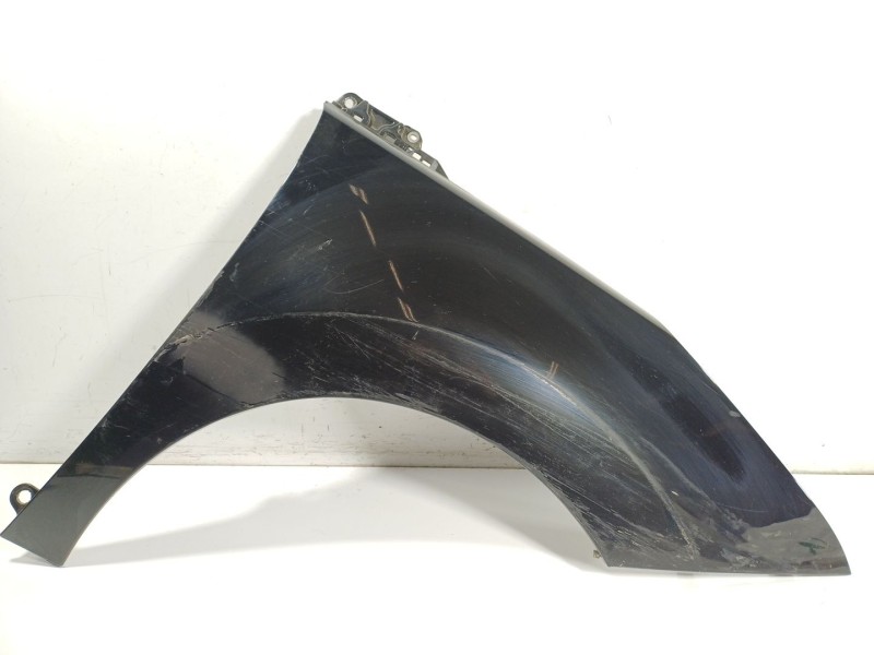 Recambio de aleta delantera derecha para peugeot 5008 premium referencia OEM IAM   