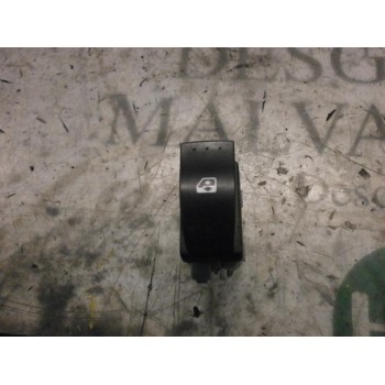 MANDO ELEVALUNAS TRASERO DERECHO 