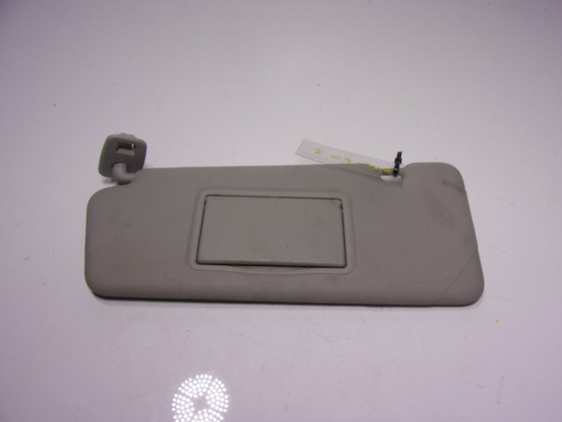 Recambio de parasol izquierdo para renault captur 0.9 tce referencia OEM IAM 964010028R  