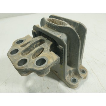 SOPORTE MOTOR DERECHO 2611960 GK216F012CD 