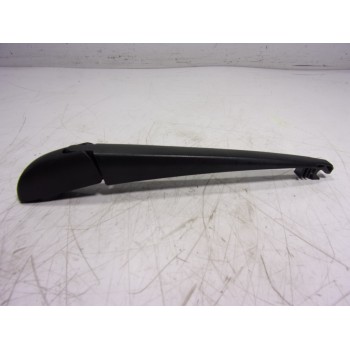 BRAZO LIMPIA TRASERO 8524102080 