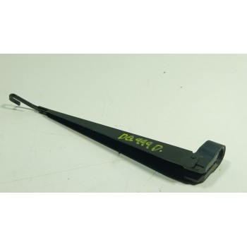 BRAZO LIMPIA DELANTERO DERECHO A4638200144 