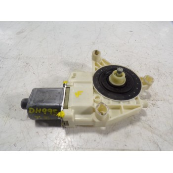 MOTOR ELEVALUNAS TRASERO IZQUIERDO A2048200542 A2048200542 