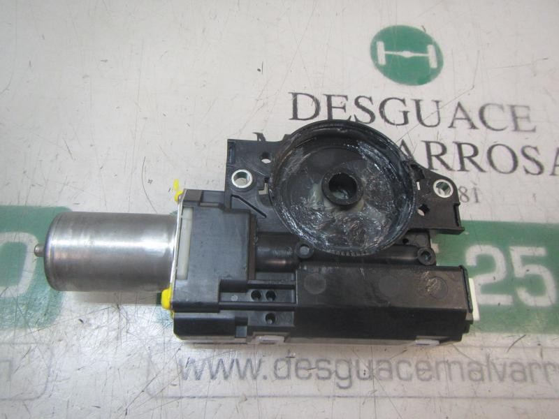 Recambio de motor techo electrico para toyota corolla hybrid referencia OEM IAM  2331000660 2331000660