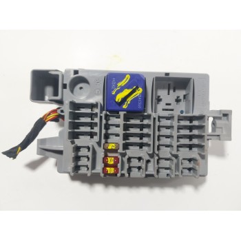 CAJA RELES / FUSIBLES 6114935031401 