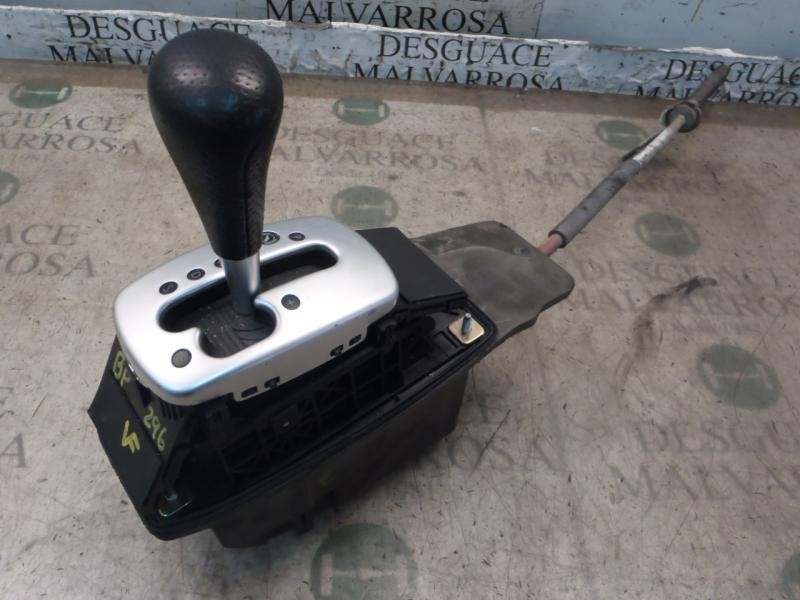 Recambio de palanca cambio para audi rs 6 berlina (4b4) rs 6 berlina referencia OEM IAM 4B3713195A  