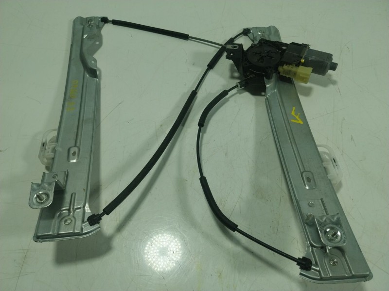 Recambio de elevalunas delantero izquierdo para ford kuga 1.5 ecoboost cat referencia OEM IAM 2138696  