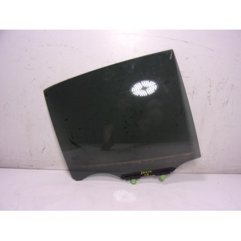 CRISTAL PUERTA TRASERO DERECHO 6810302551 