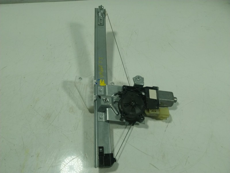 Recambio de elevalunas trasero izquierdo para ford kuga 1.5 ecoboost cat referencia OEM IAM 2138708 CJ54S27001BH 