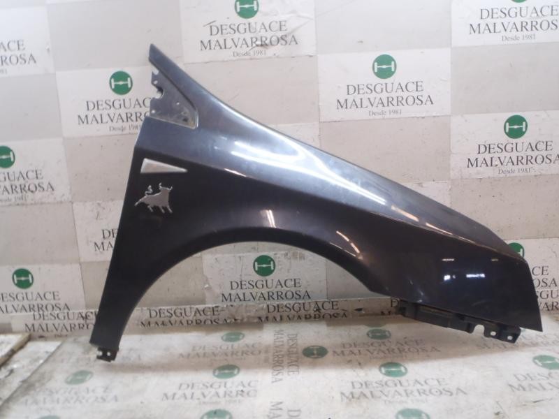 Recambio de aleta delantera derecha para renault vel satis (bj0) initiale referencia OEM IAM 8200778972  