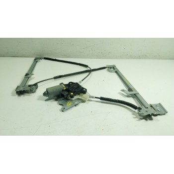 ELEVALUNAS DELANTERO DERECHO A4637201446 A2208204642 