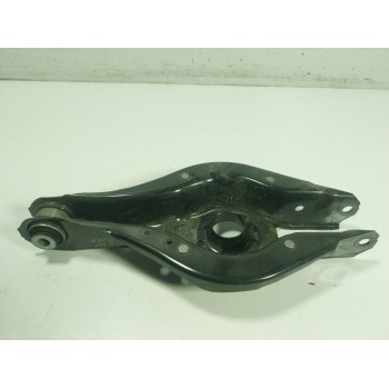 BRAZO SUSPENSION INFERIOR TRASERO DERECHO 33326886448 688644805 