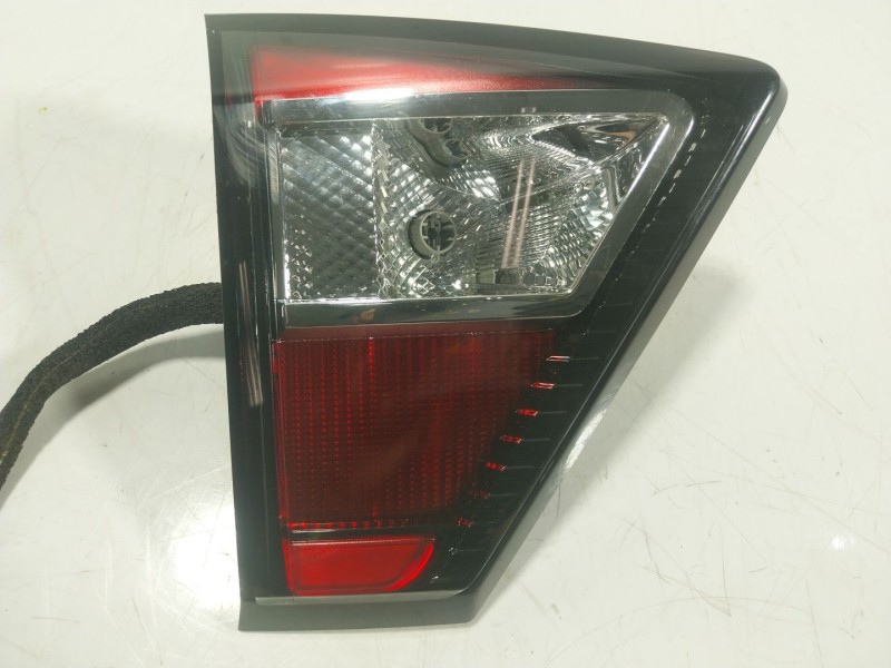 Recambio de piloto trasero izquierdo interior para ford kuga 1.5 ecoboost cat referencia OEM IAM 2247369 GV4113A603AF 