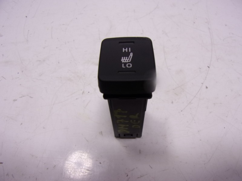 Recambio de modulo electronico para toyota corolla hybrid referencia OEM IAM 8475102170 195020 