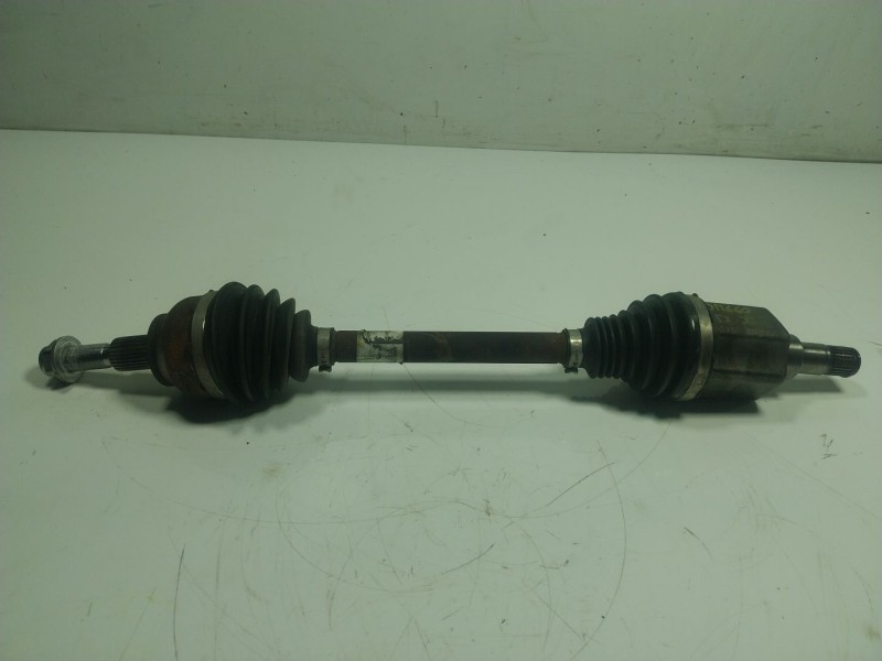 Recambio de transmision izquierda para ford kuga 1.5 ecoboost cat referencia OEM IAM 2087692  