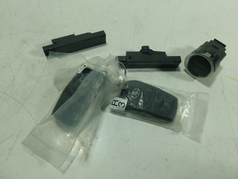 Recambio de conmutador de arranque para toyota yaris cross (mxp_) 1.5 hybrid (mxpj10) referencia OEM IAM 8961102200 24020487 