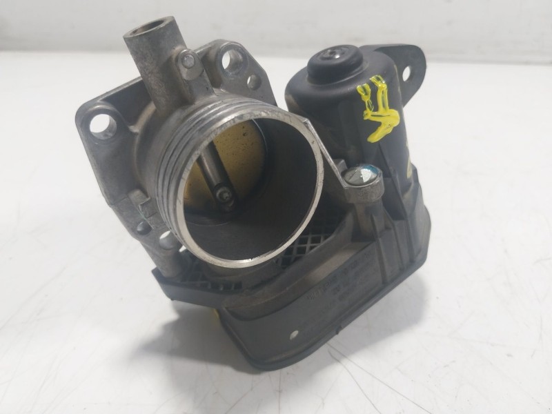 Recambio de caja mariposa para citroën c3 iii (sx) 1.2 vti 82 referencia OEM IAM 9673622380 967362230002 