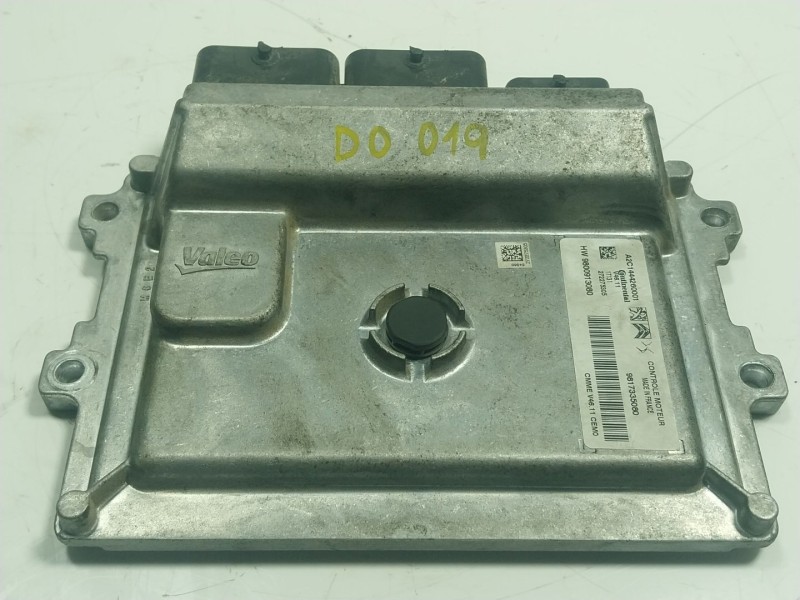Recambio de centralita motor uce para citroën c3 iii (sx) 1.2 vti 82 referencia OEM IAM 1619374980 98173335080 