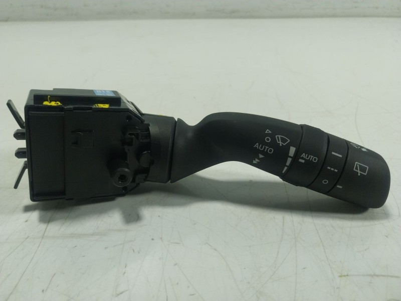 Recambio de mando limpia para toyota yaris cross (mxp_) 1.5 hybrid (mxpj10) referencia OEM IAM 8465202A50 02A5017J916 