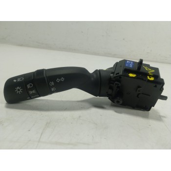 MANDO LUCES 8432902040 02D7017J910 