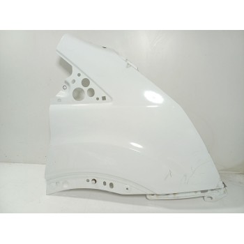 ALETA DELANTERA DERECHA 2242243 