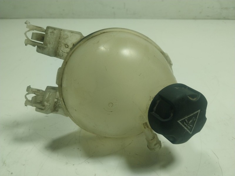Recambio de deposito expansion para citroën c3 iii (sx) 1.2 vti 82 referencia OEM IAM  9800777280 