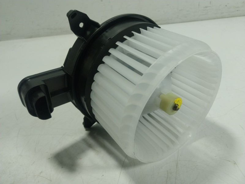 Recambio de motor calefaccion para toyota yaris cross (mxp_) 1.5 hybrid (mxpj10) referencia OEM IAM 87103K0020 CZ1163606064 