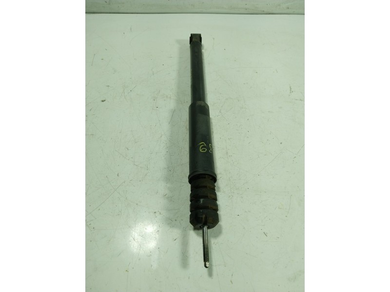 Recambio de amortiguador trasero derecho para dacia sandero 0.9 tce referencia OEM IAM  562107146R 