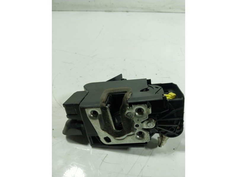 Recambio de cerradura puerta delantera izquierda para dacia sandero 0.9 tce referencia OEM IAM  80503530 