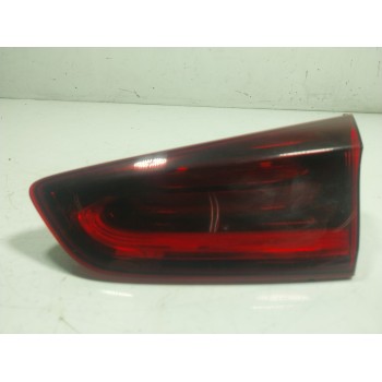 PILOTO TRASERO DERECHO INTERIOR 92404J7350 J792434200 