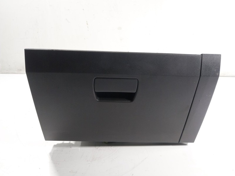 Recambio de guantera para dacia sandero 0.9 tce referencia OEM IAM   