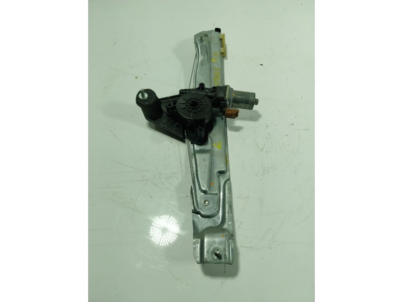 Recambio de elevalunas trasero derecho para dacia sandero 0.9 tce referencia OEM IAM  403270G2203031920 