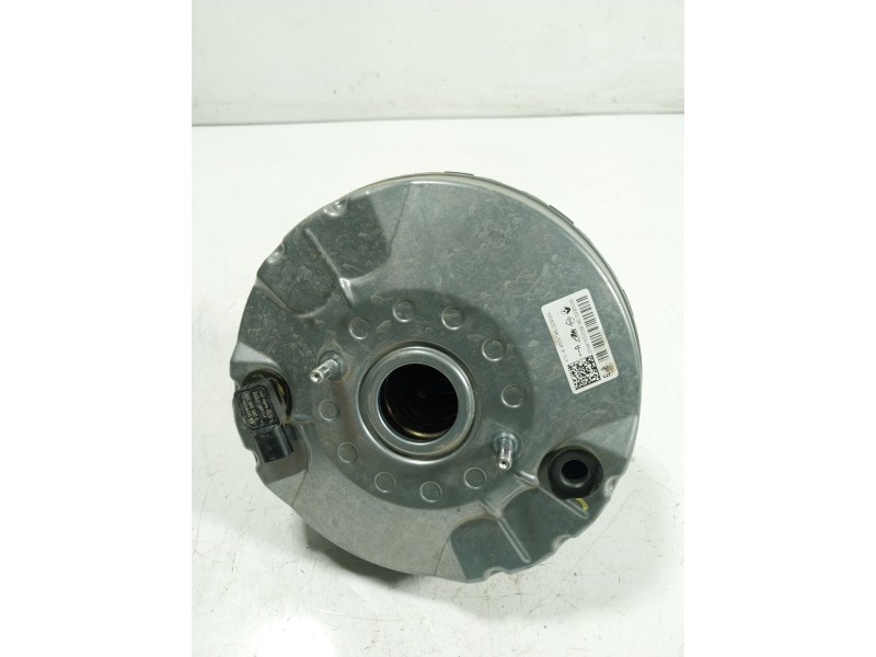 Recambio de servofreno para dacia sandero 0.9 tce referencia OEM IAM  472101095R 