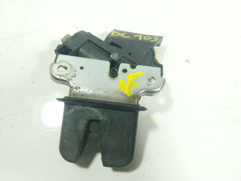 Recambio de cerradura maletero / porton para volkswagen passat berlina (3c2) 2.0 tdi dpf referencia OEM IAM   