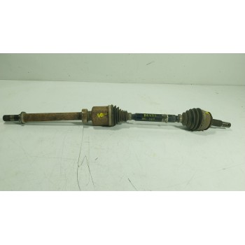 TRANSMISION DERECHA 3910000Q8E 