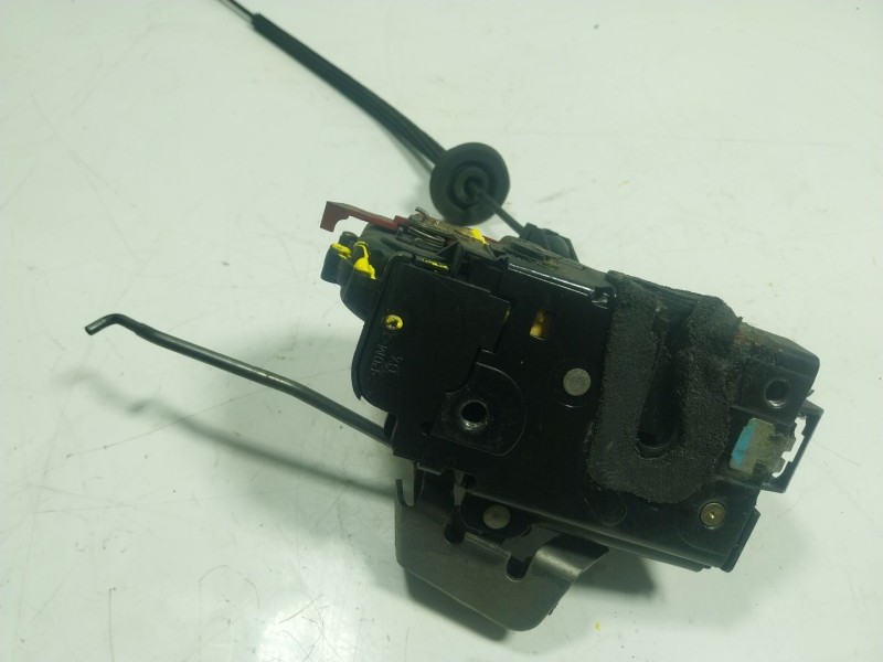 Recambio de cerradura puerta trasera izquierda para audi a8 (4e2) 4.2 quattro referencia OEM IAM 4E0839015  4E0839015