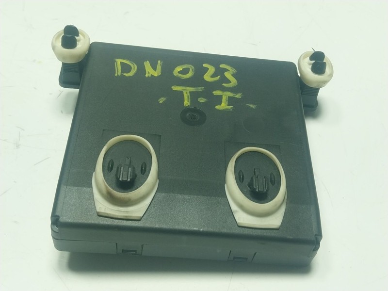 Recambio de modulo electronico para mercedes-benz cls (c219) cls 350 (219.356) referencia OEM IAM A2198200226 219820022602 